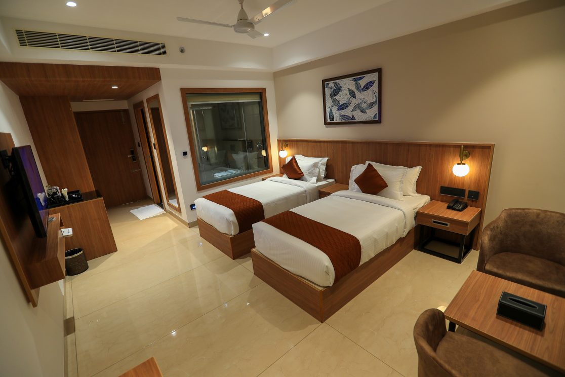 standard twin room in sulthan bathery